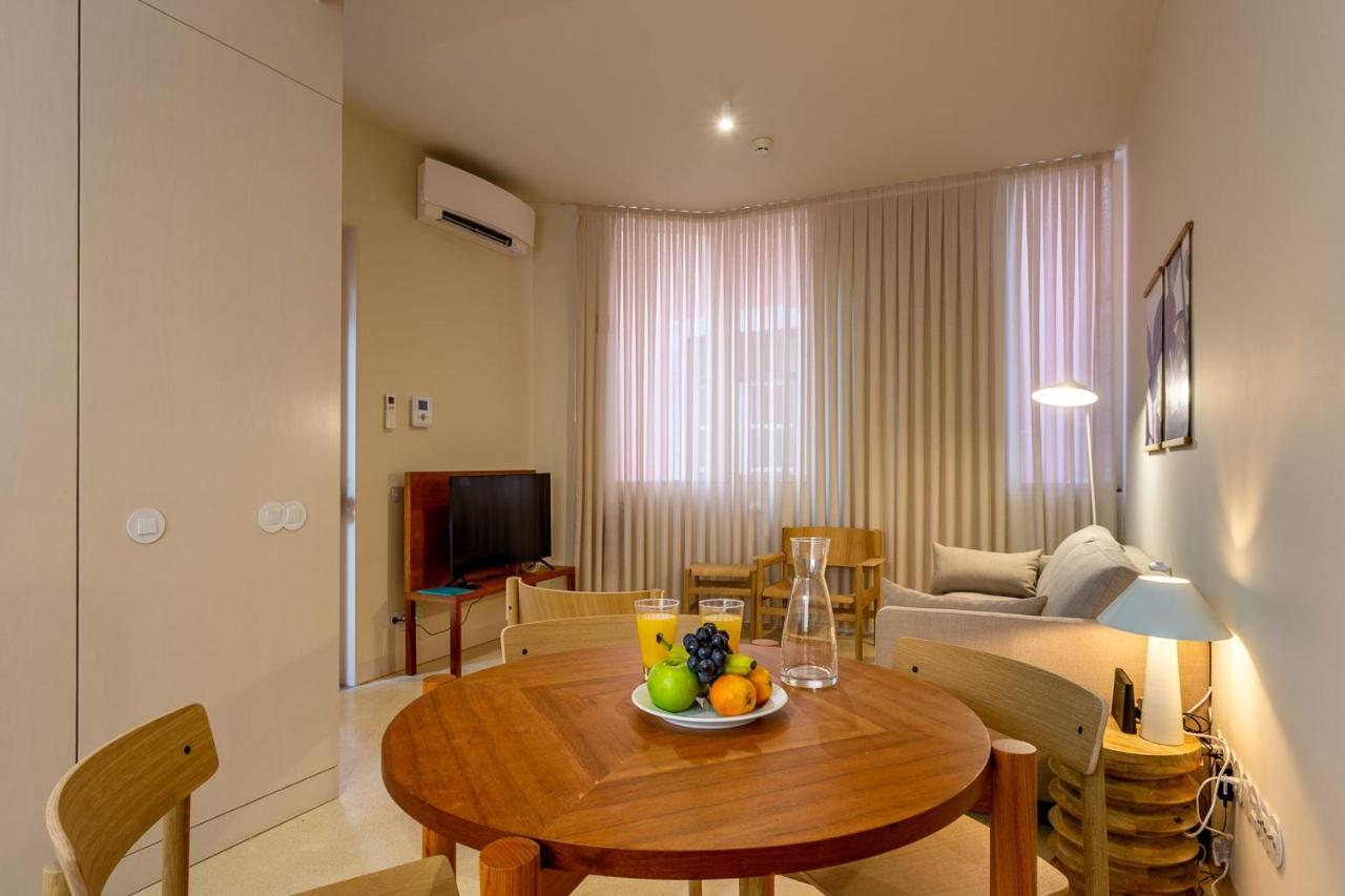 Princess Building W/Pool By Lovelystay Vila Real de Santo António Esterno foto