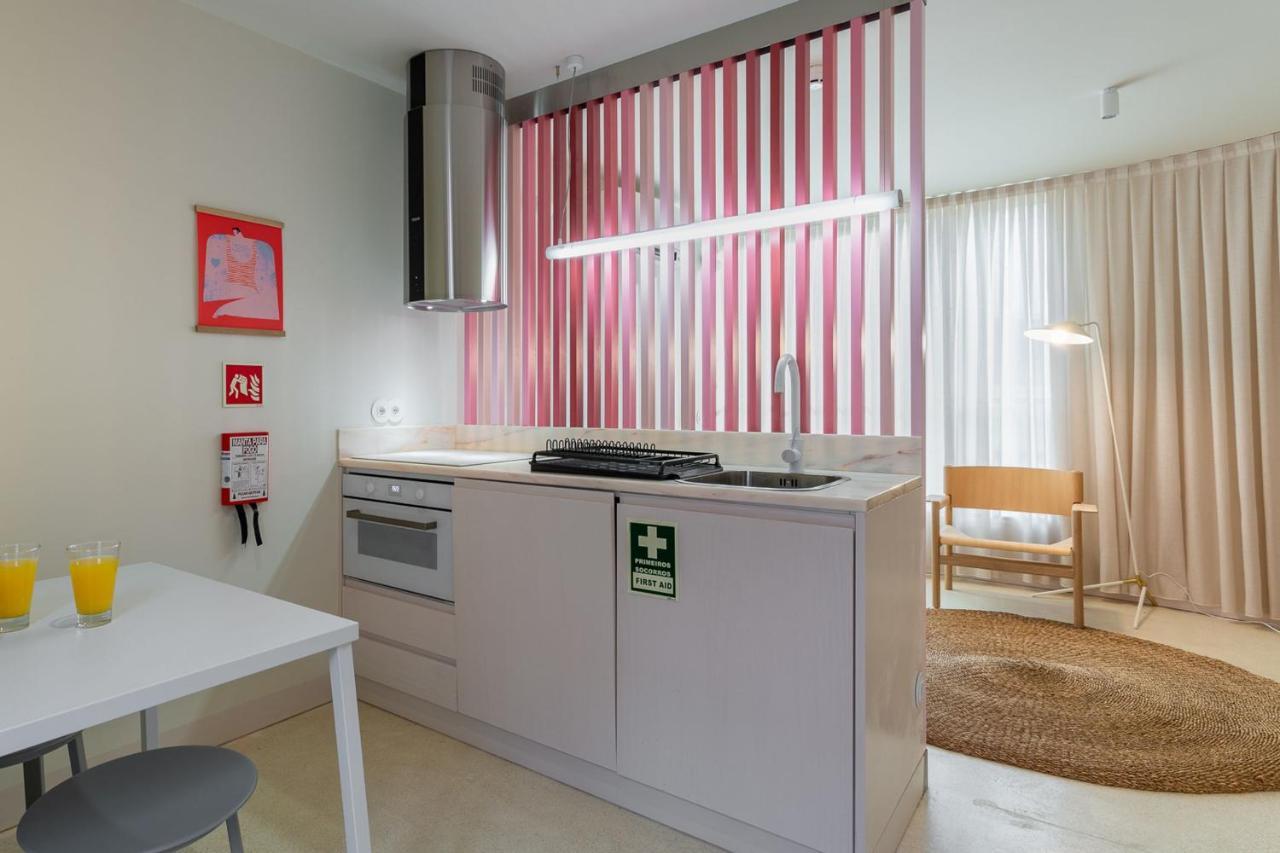 Princess Building W/Pool By Lovelystay Vila Real de Santo António Esterno foto